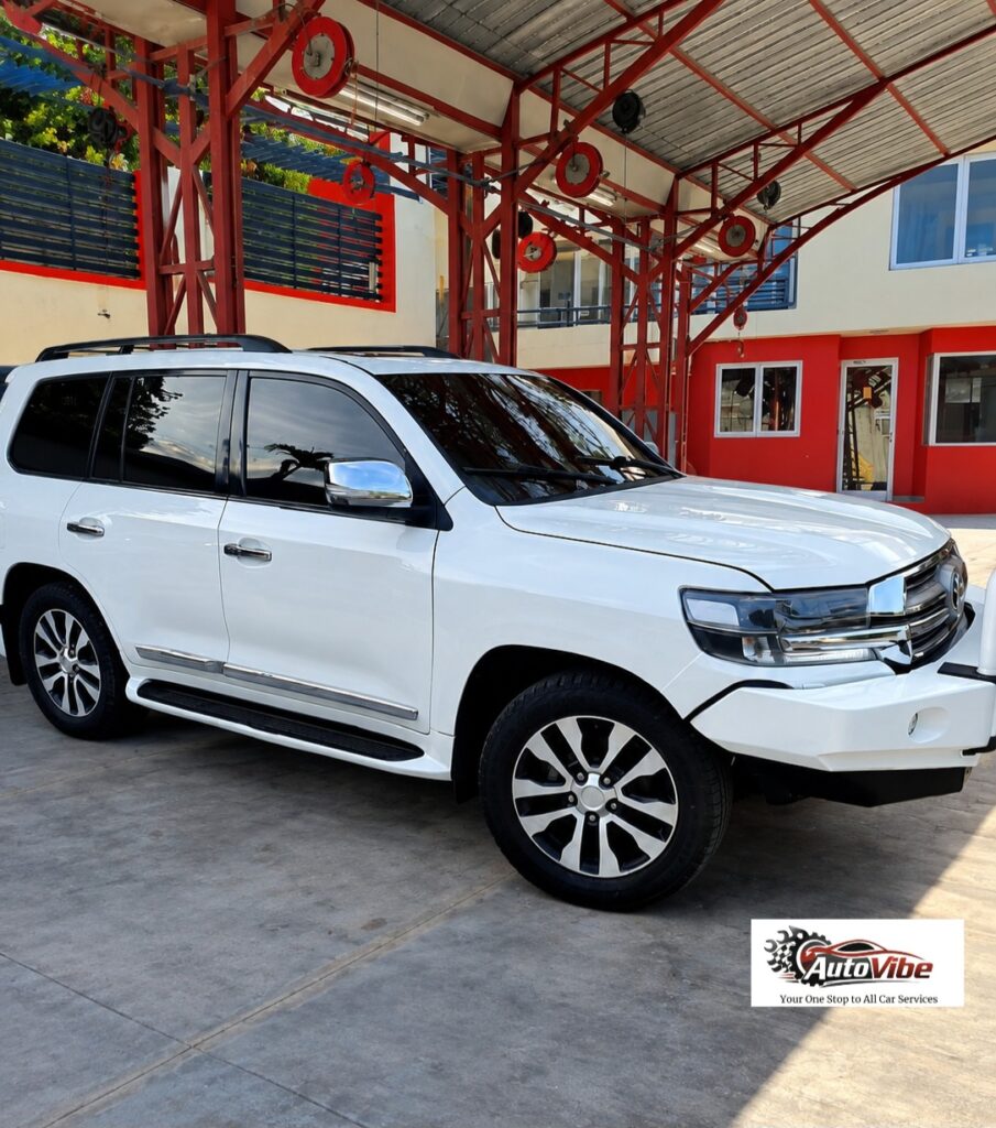 2013 Toyota Land Cruiser